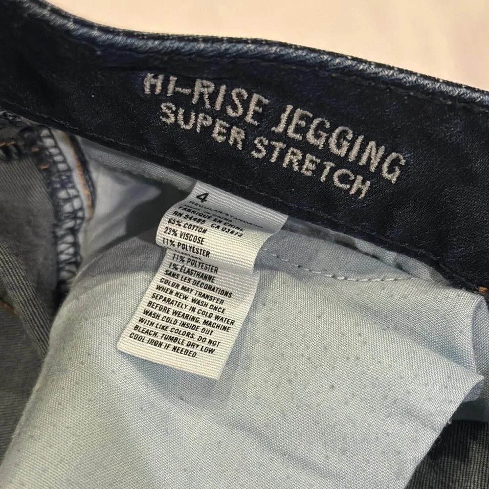 American Eagle Women's Dark Blue Jeans - Picture 5 of 5